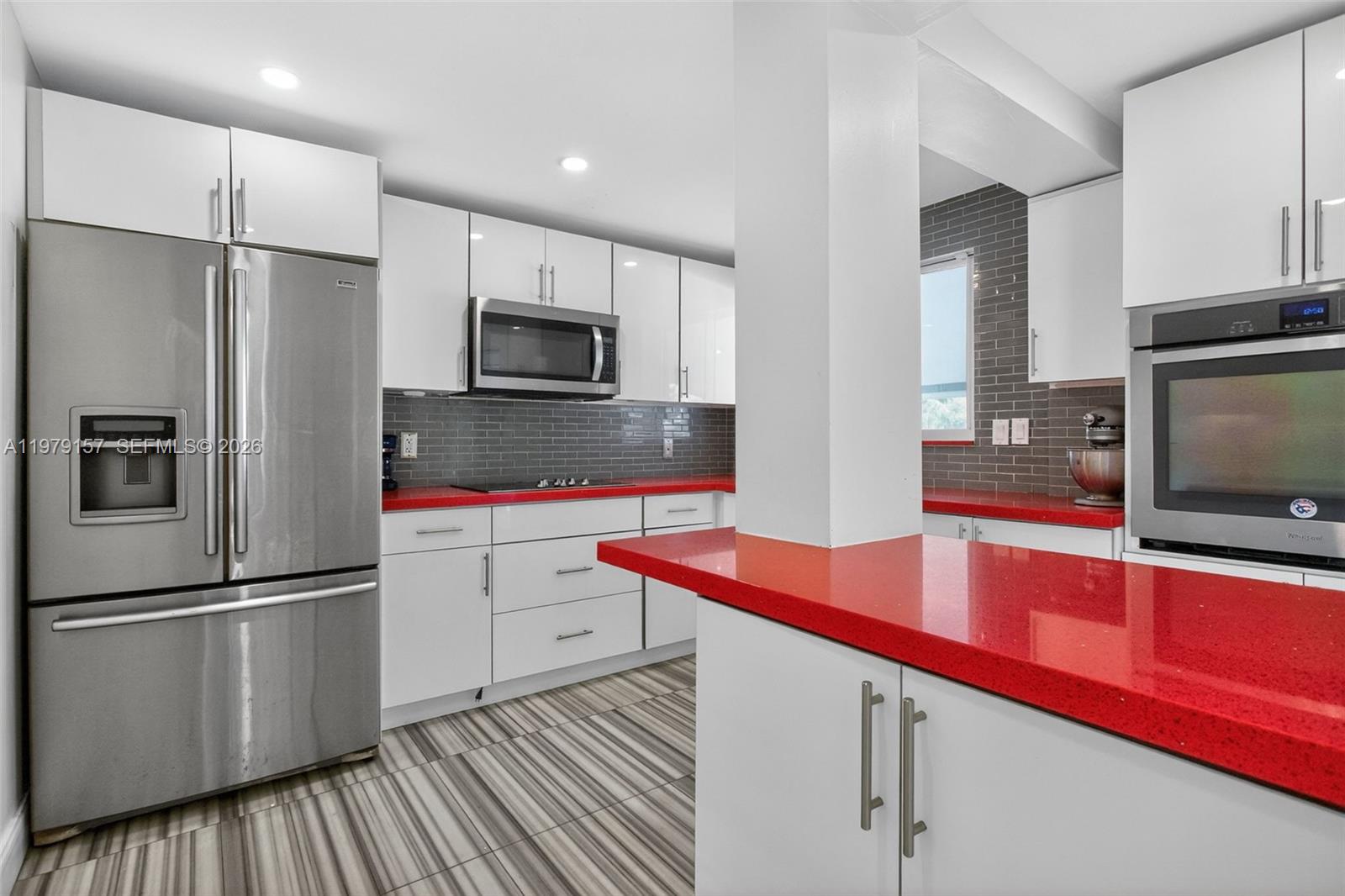 DEERFIELD SHORES - Residential Lease