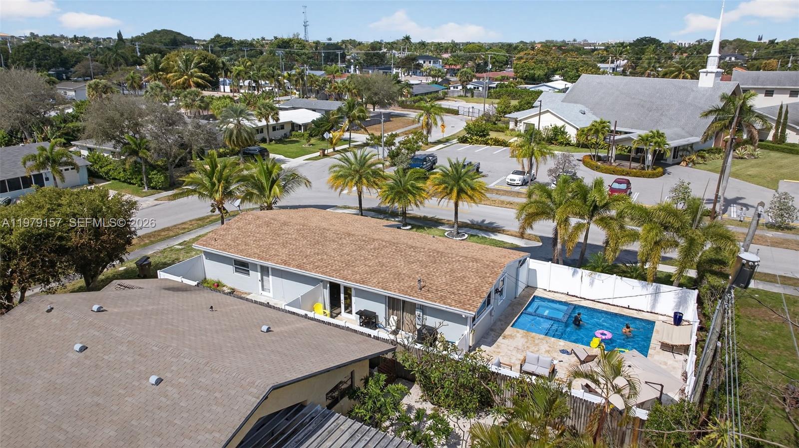 DEERFIELD SHORES - Residential Lease