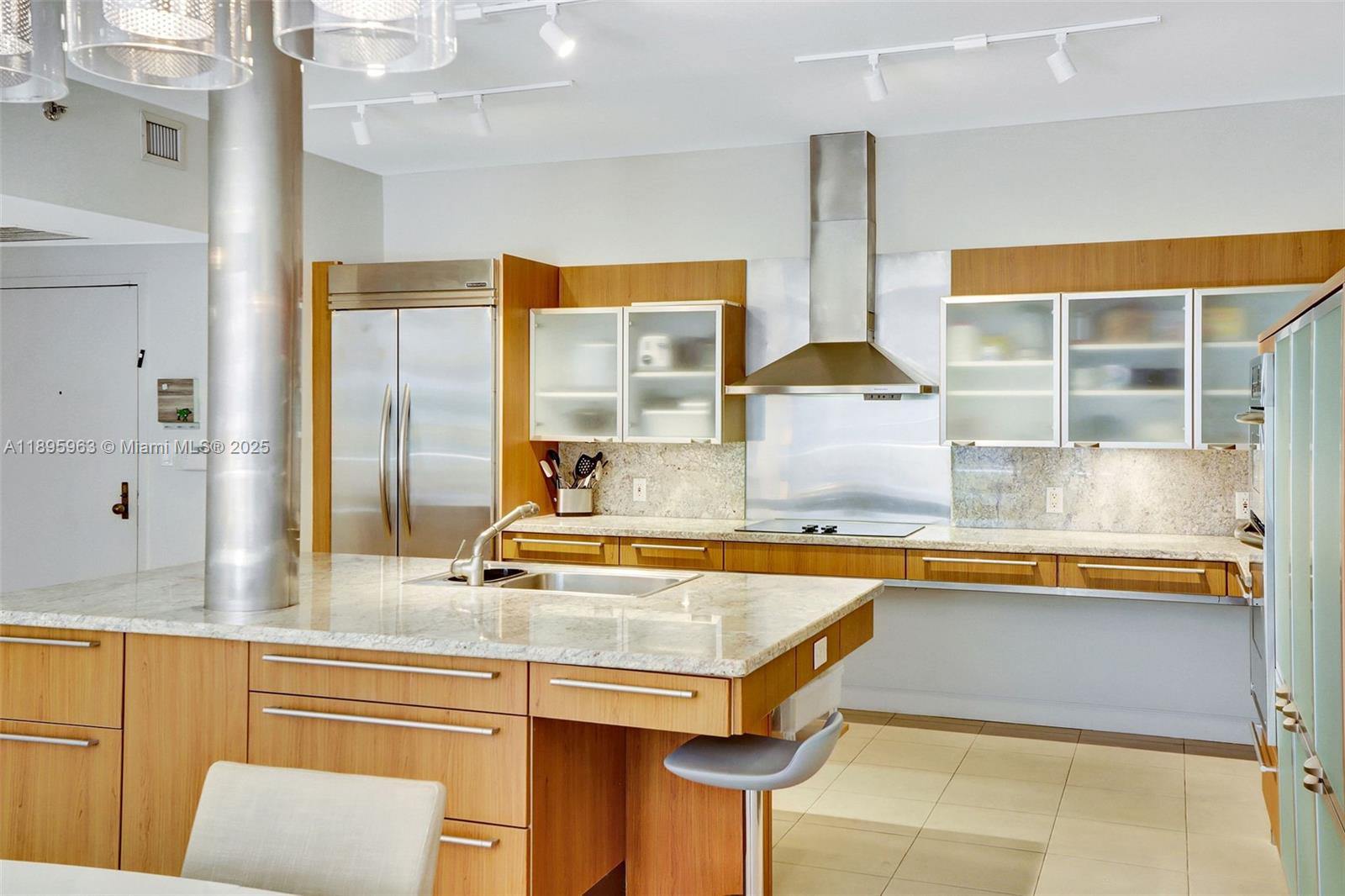 KEY COLONY NO 2 CONDO - Residential