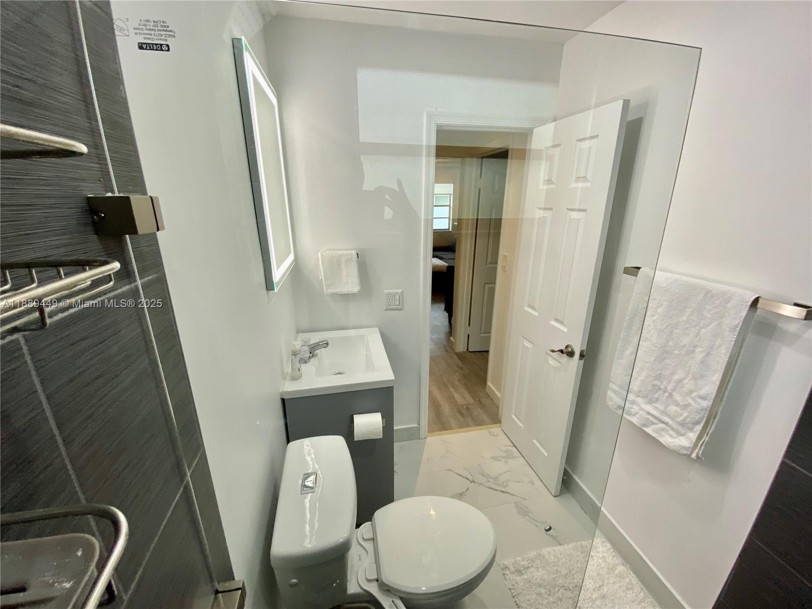 VICTORY CONDO - Residential