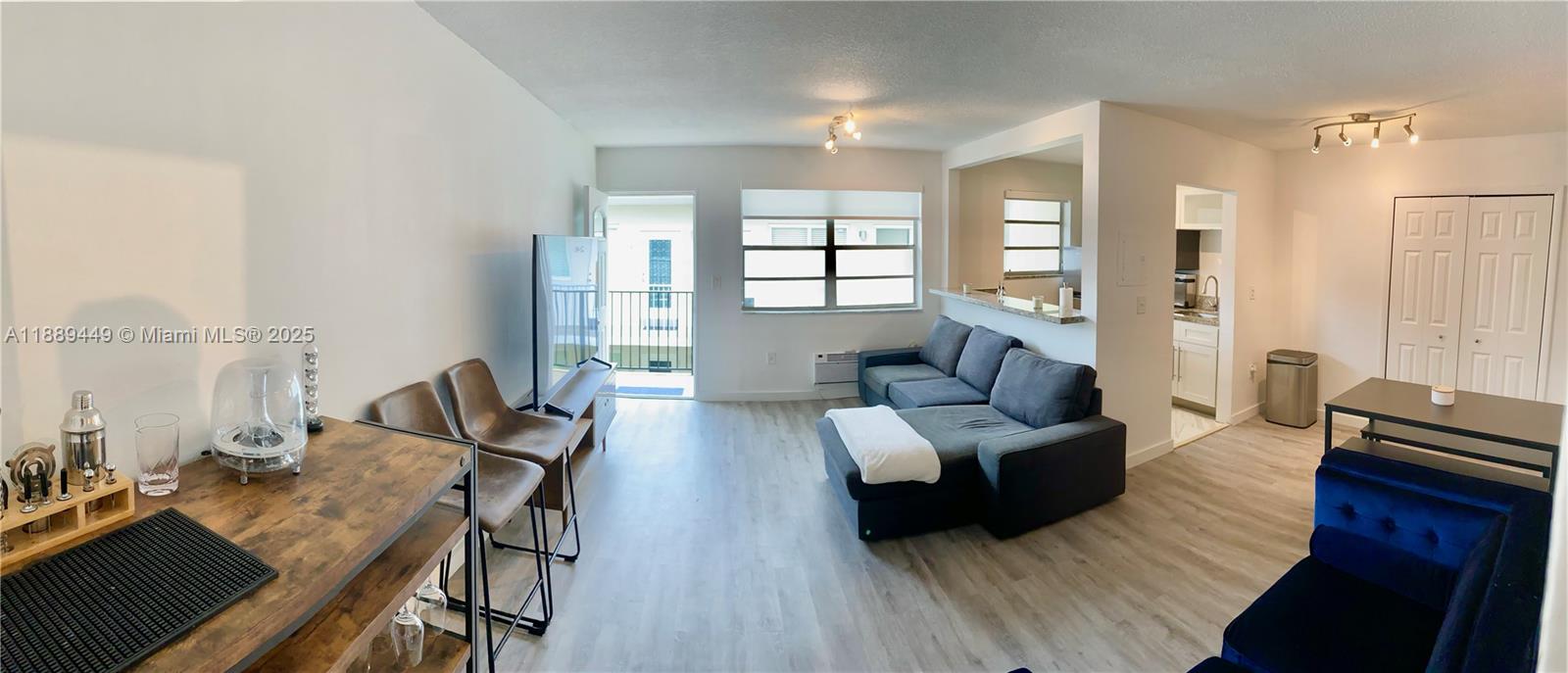 VICTORY CONDO - Residential