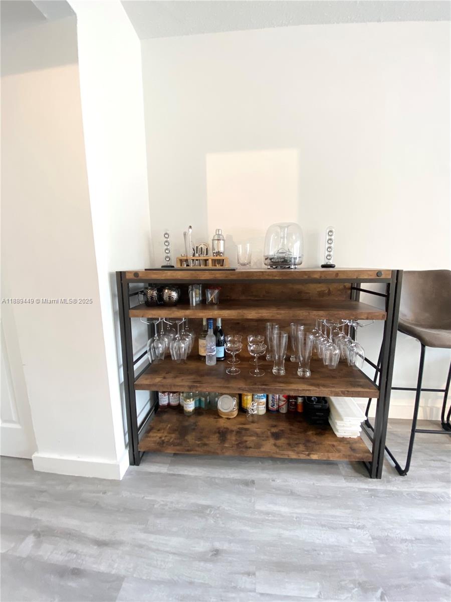 VICTORY CONDO - Residential