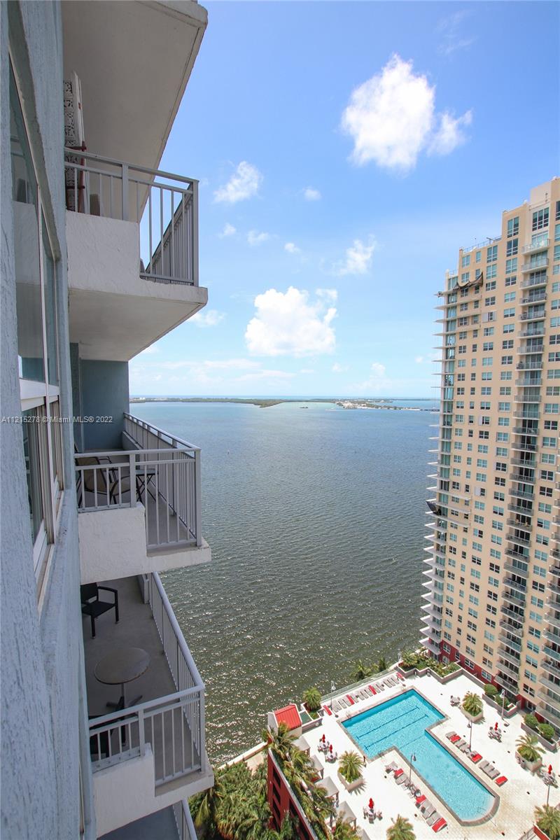 Yacht Club Brickell - Residential Lease