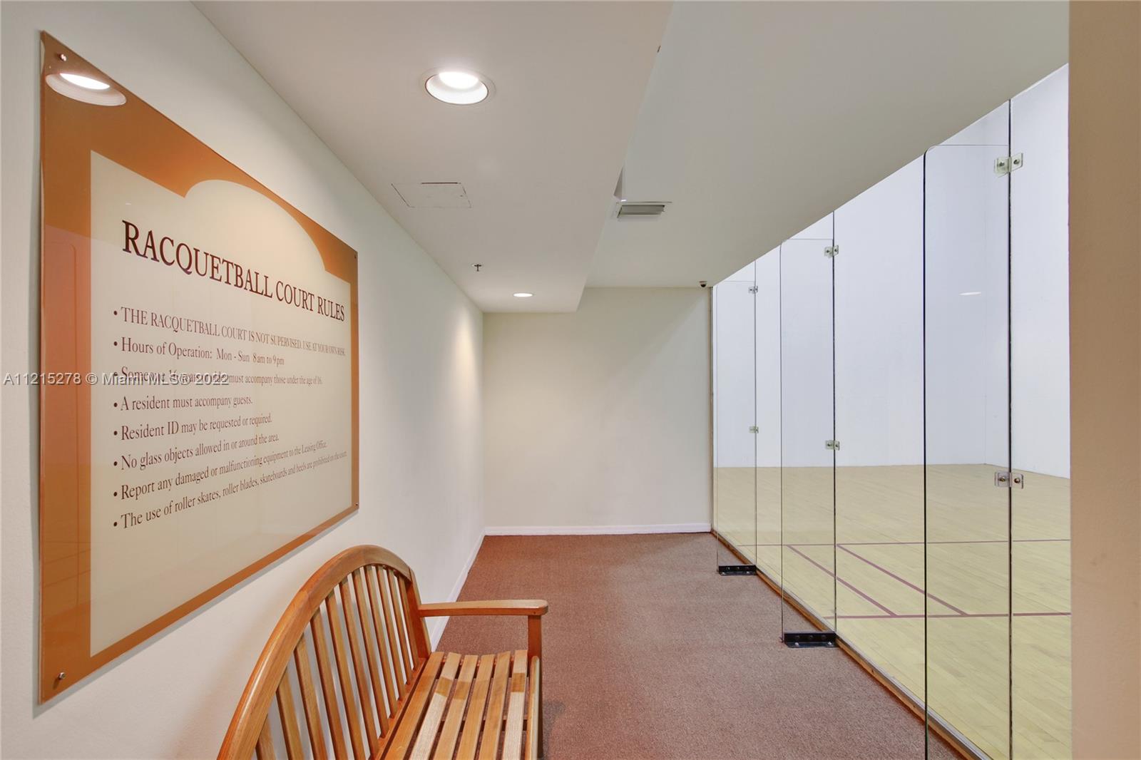 Yacht Club Brickell - Residential Lease