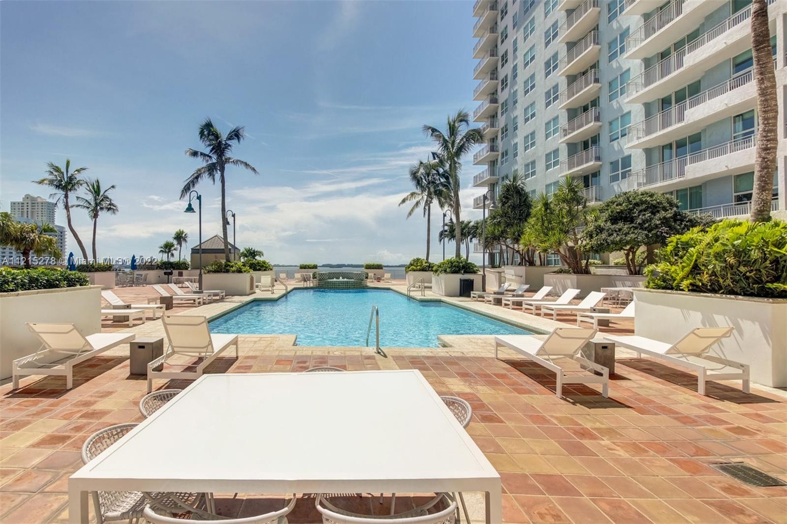 Yacht Club Brickell - Residential Lease