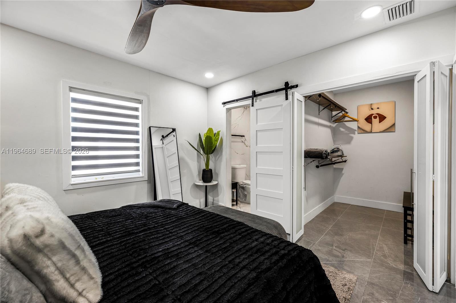 COLUMBIA PARK CORR PL - Residential