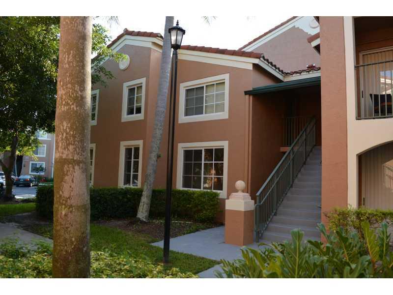 Check out this Ground Floor 1Bed/1Bath corner unit in Carrington! Tile and carpet floors, W/D Hookup; Large living room with access to covered patio. Gated Complex with amenities. Leasing Permitted. This is a Fannie Mae Homepath Property.