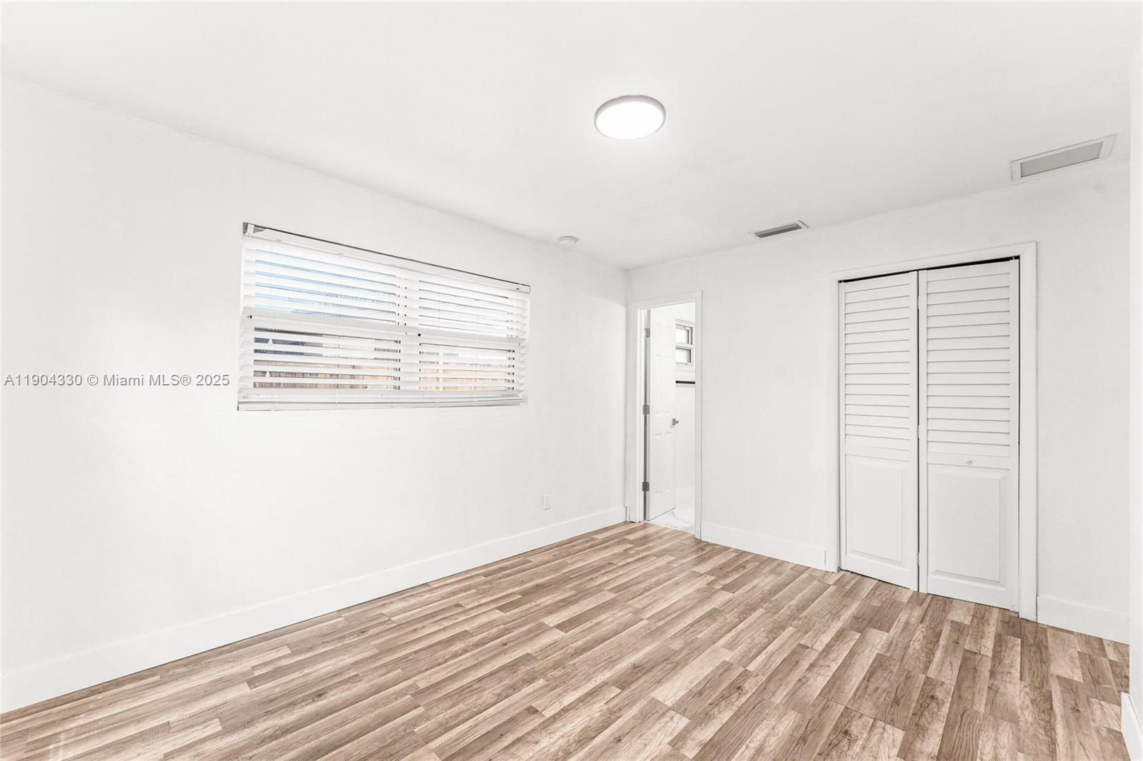 AVON HEIGHTS - Residential