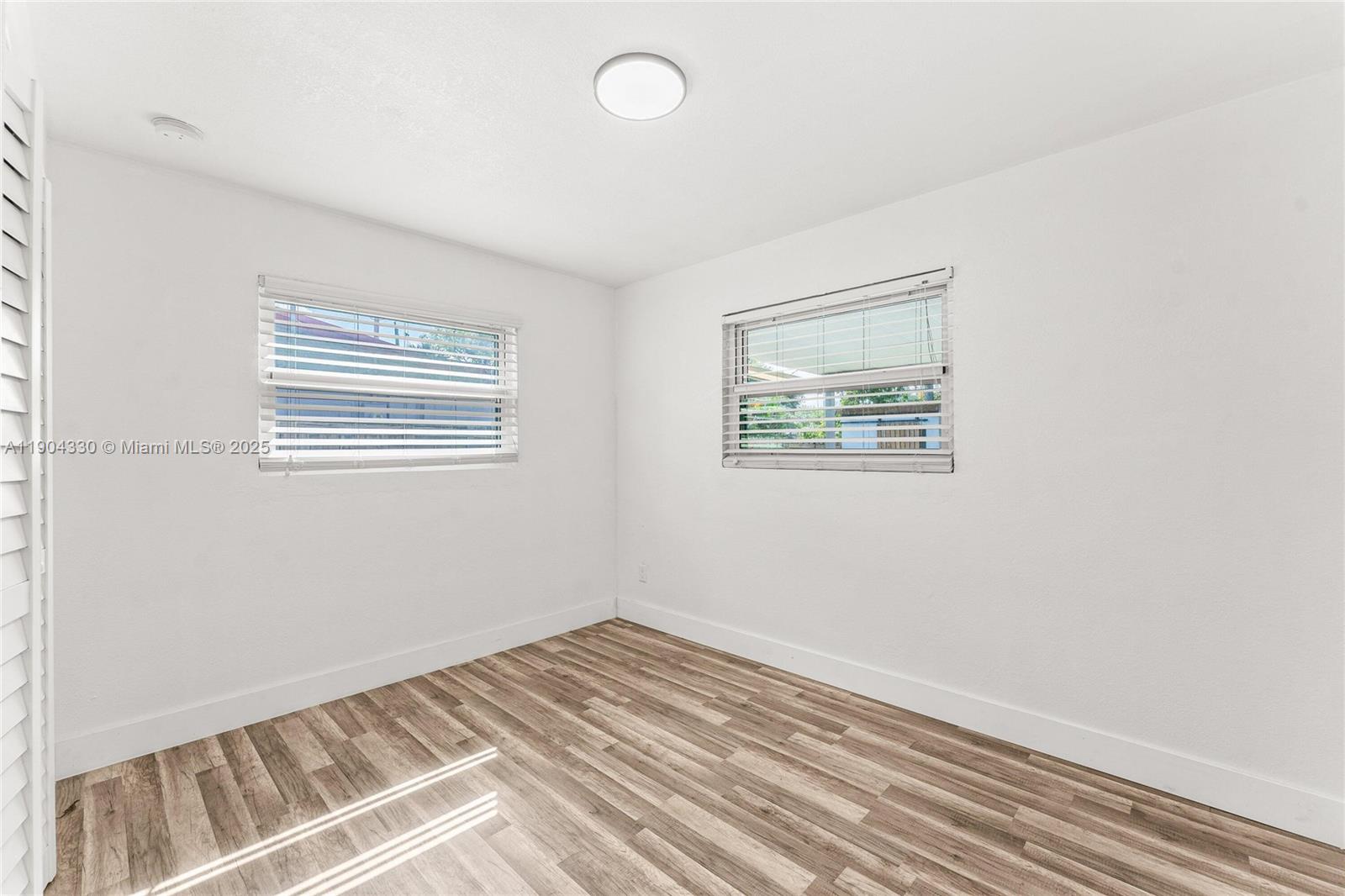 AVON HEIGHTS - Residential