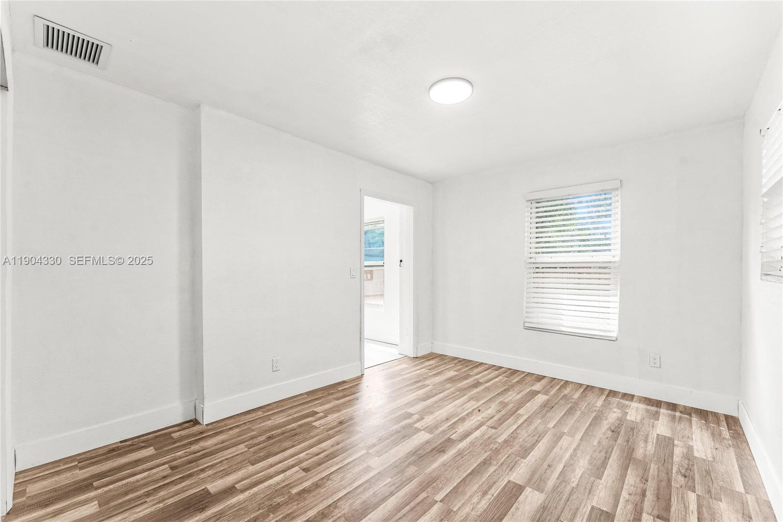 AVON HEIGHTS - Residential