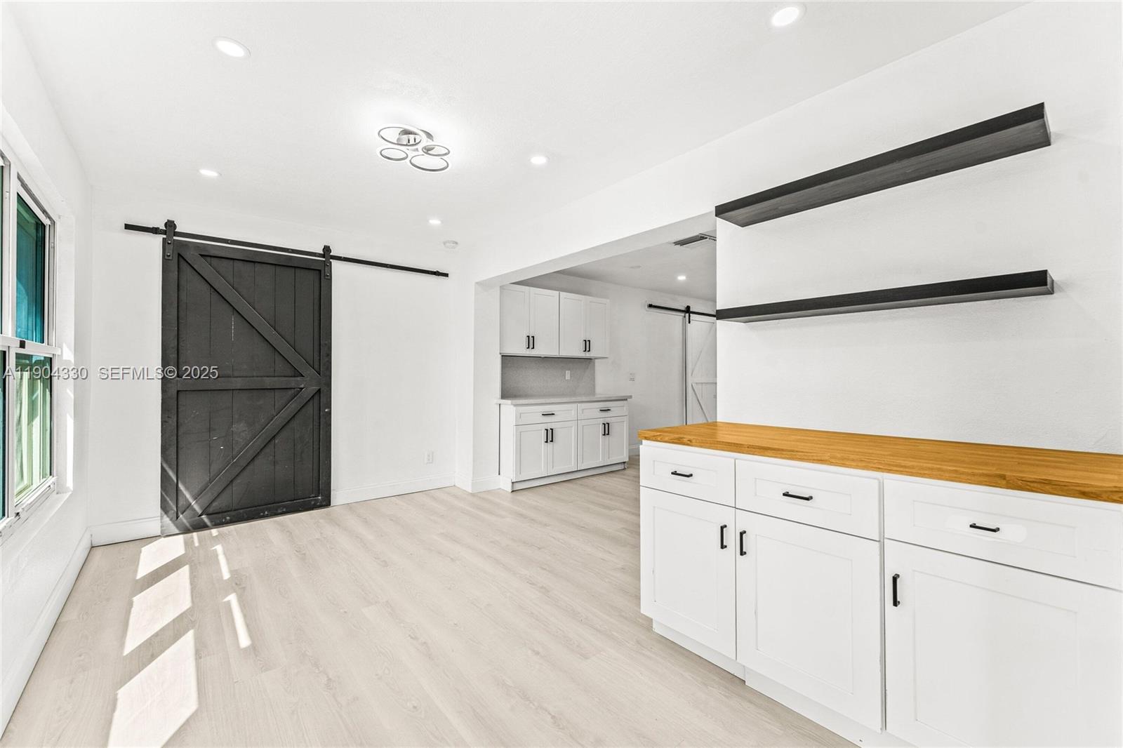 AVON HEIGHTS - Residential