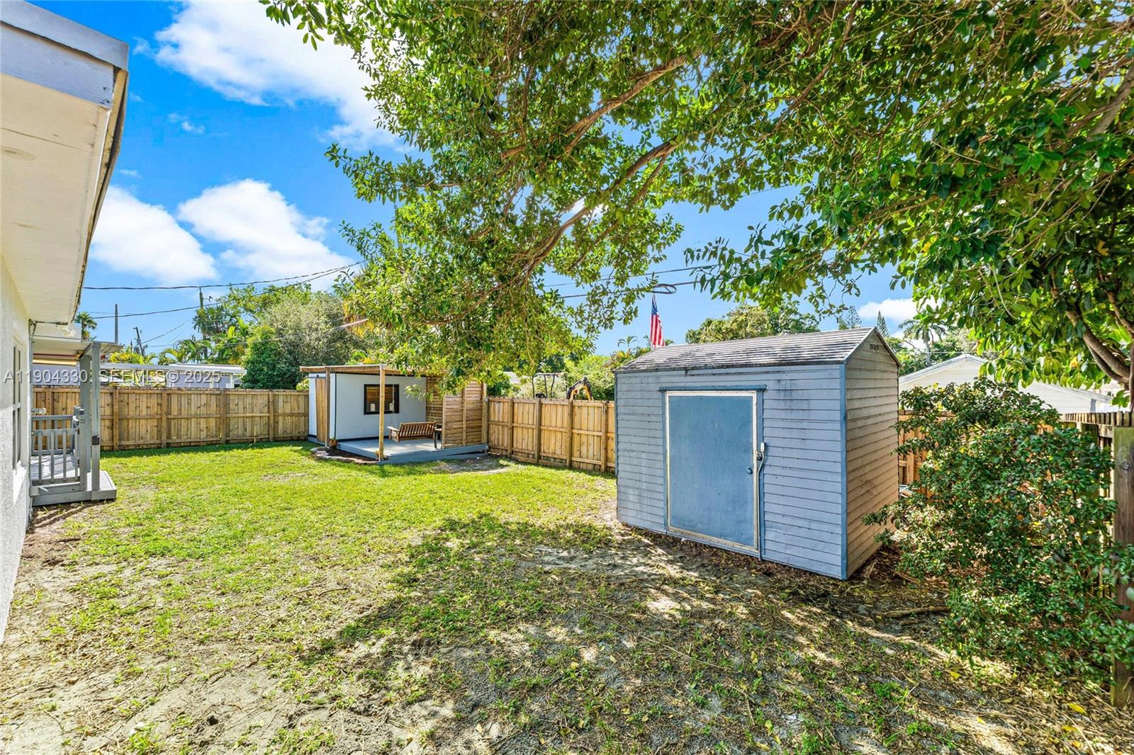 AVON HEIGHTS - Residential