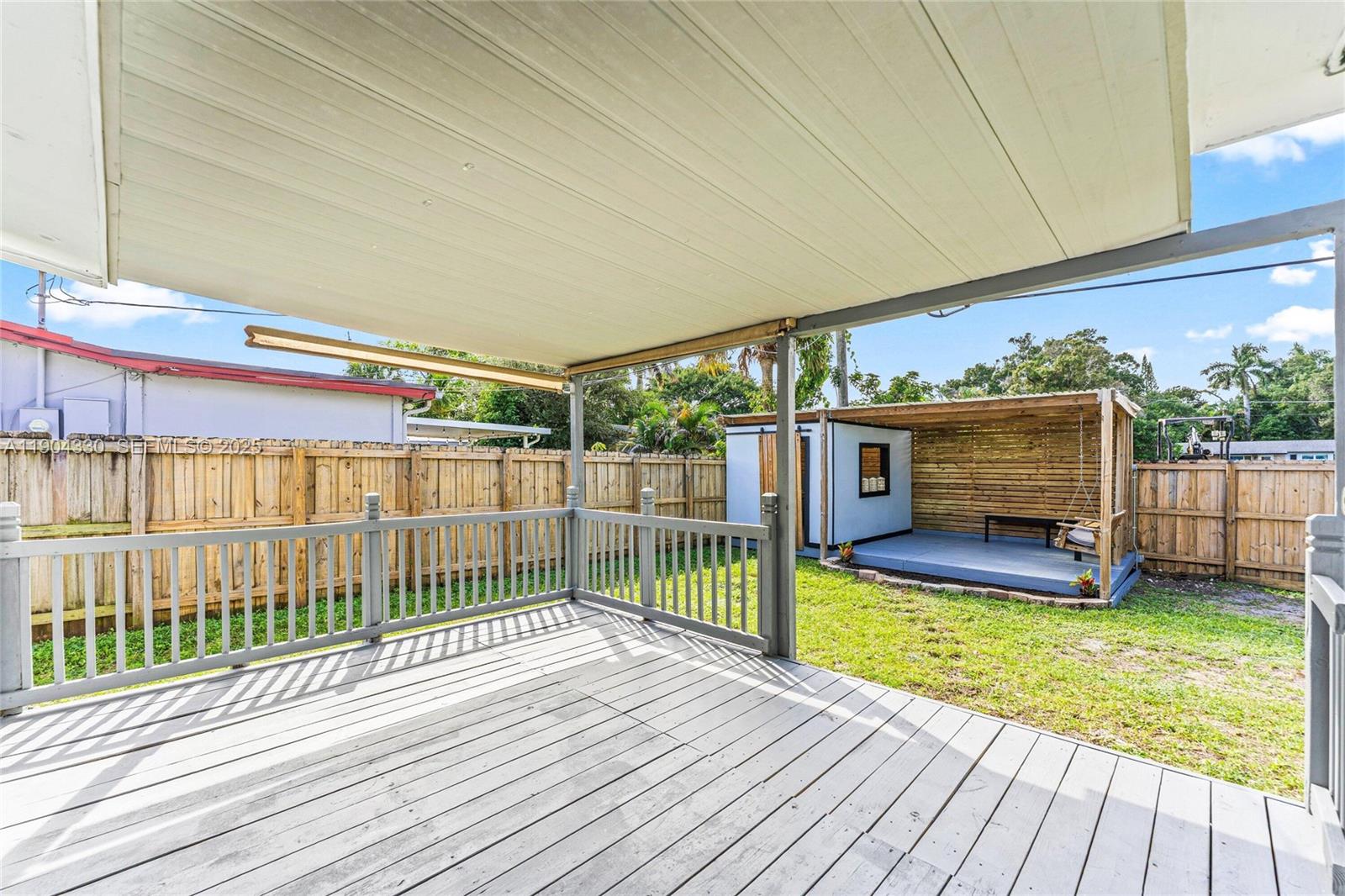 AVON HEIGHTS - Residential