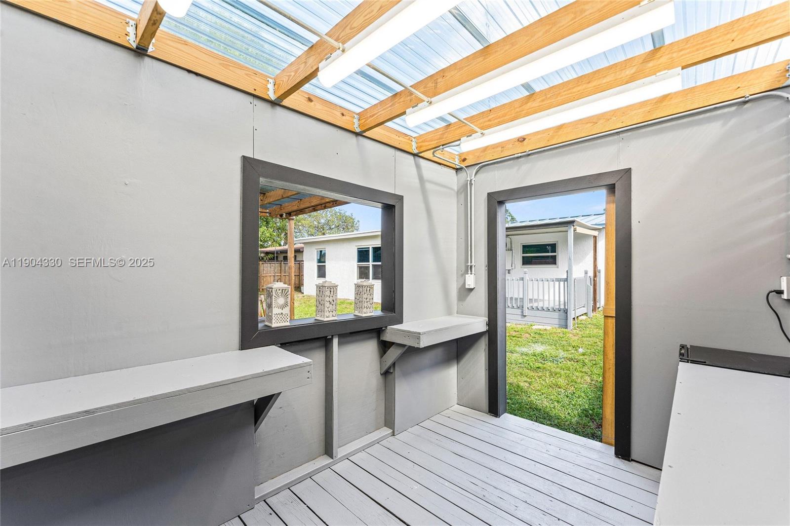 AVON HEIGHTS - Residential