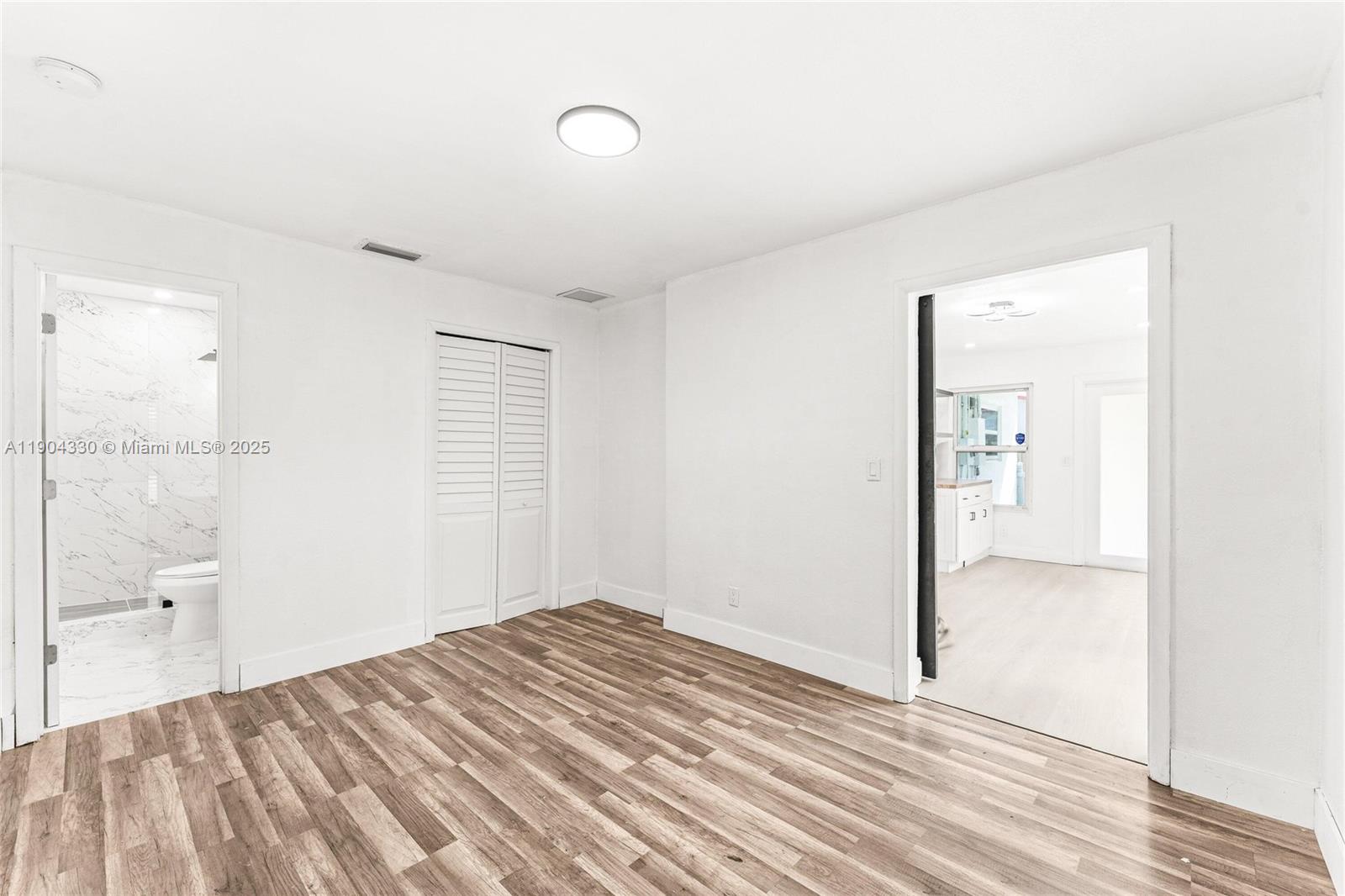 AVON HEIGHTS - Residential