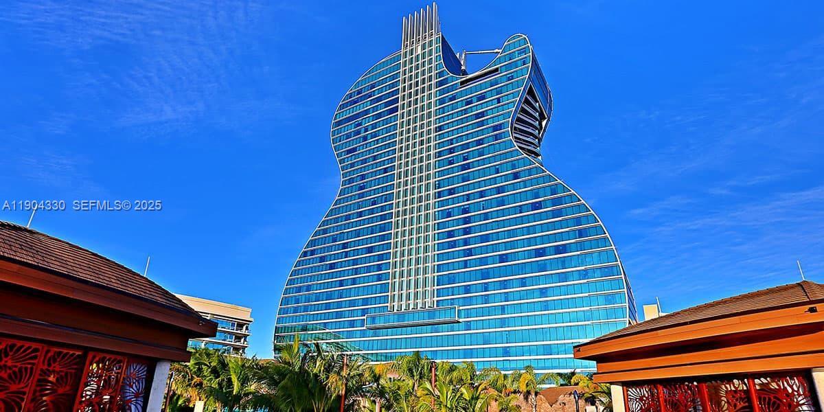 AVON HEIGHTS - Residential