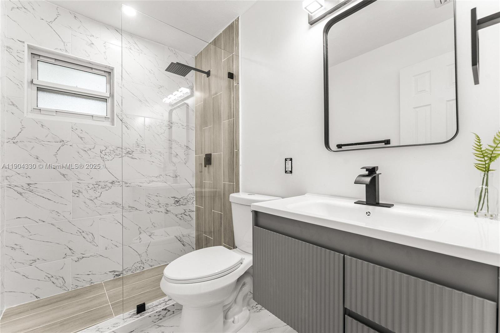 AVON HEIGHTS - Residential