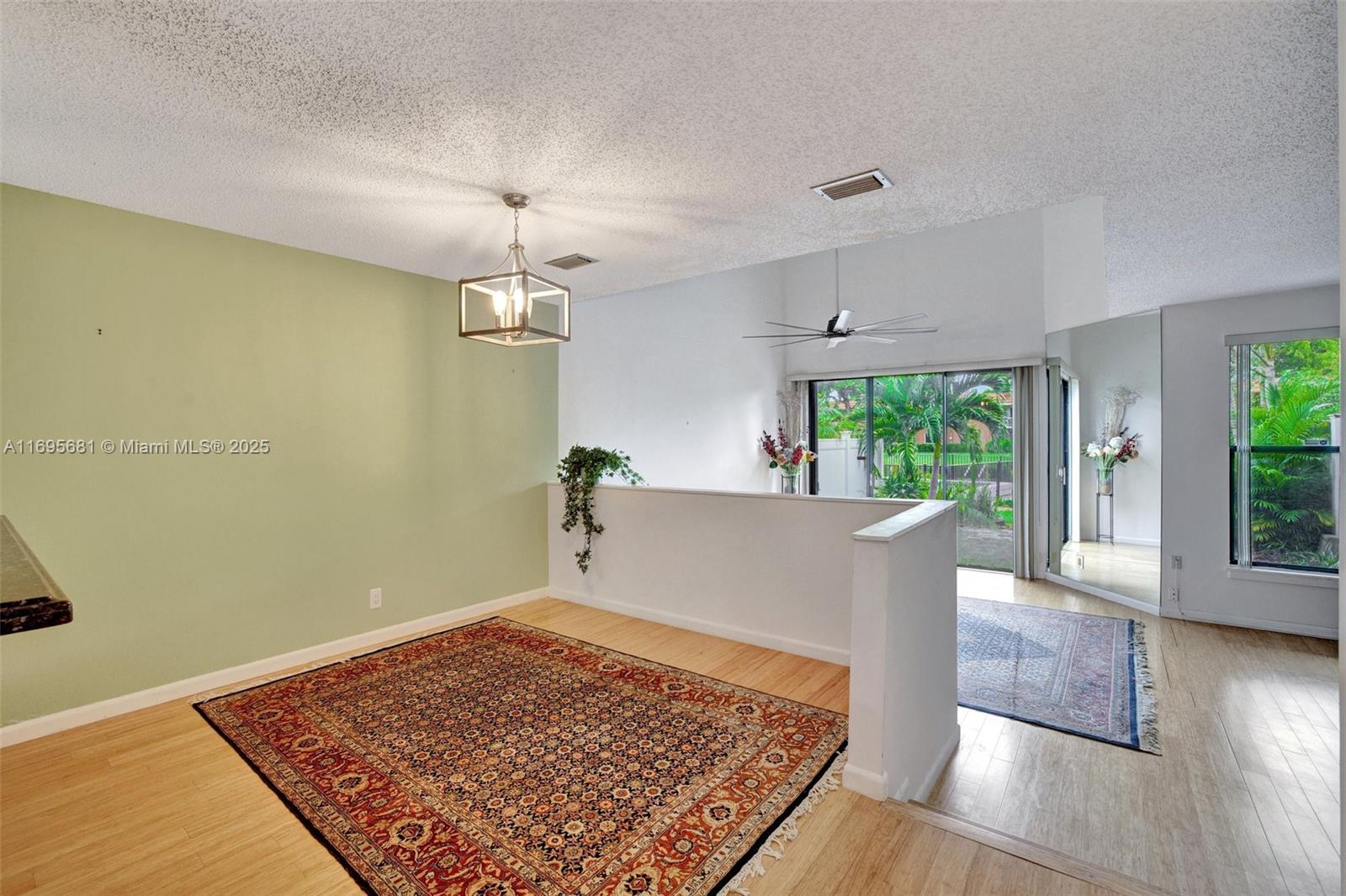 MIDDLE RIVER TOWNHOUSES - Residential