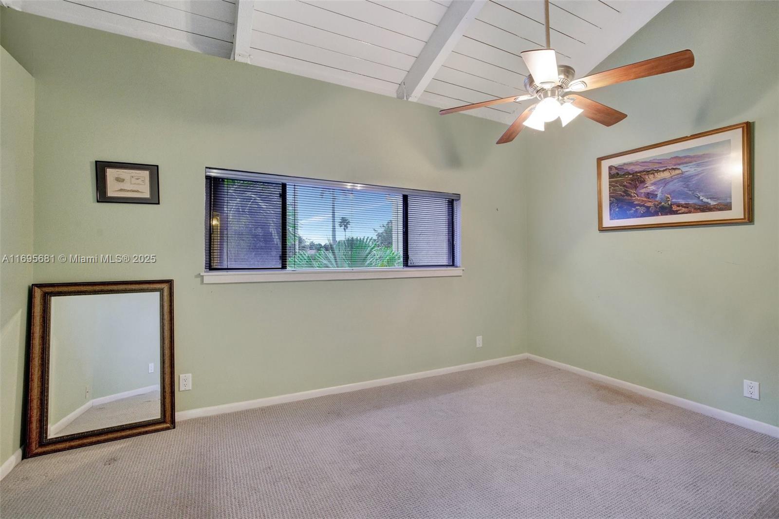 MIDDLE RIVER TOWNHOUSES - Residential