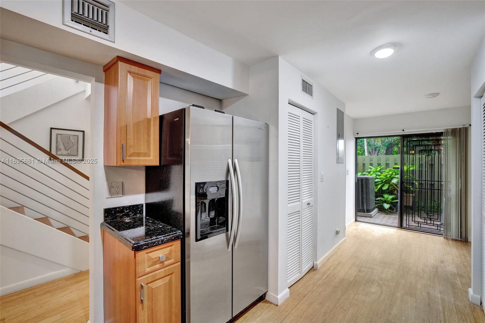 MIDDLE RIVER TOWNHOUSES - Residential