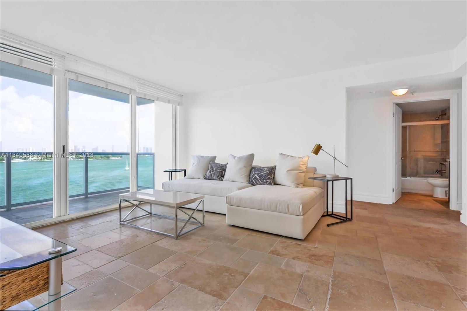 THE FLORIDIAN CONDO - Residential Lease