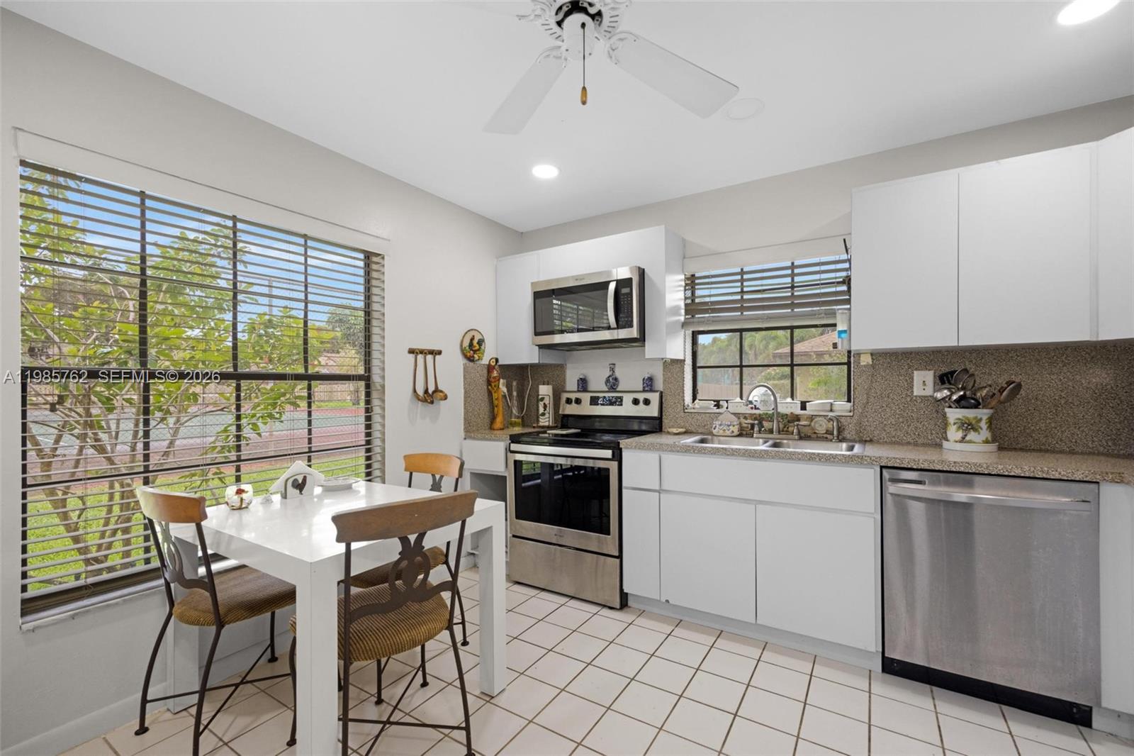 NOVA HILLS CONDOMINIUM 2 - Residential