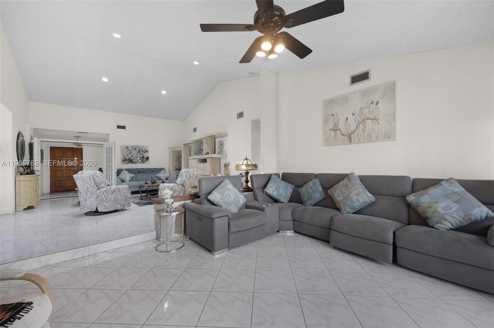 NOVA HILLS CONDOMINIUM 2 - Residential