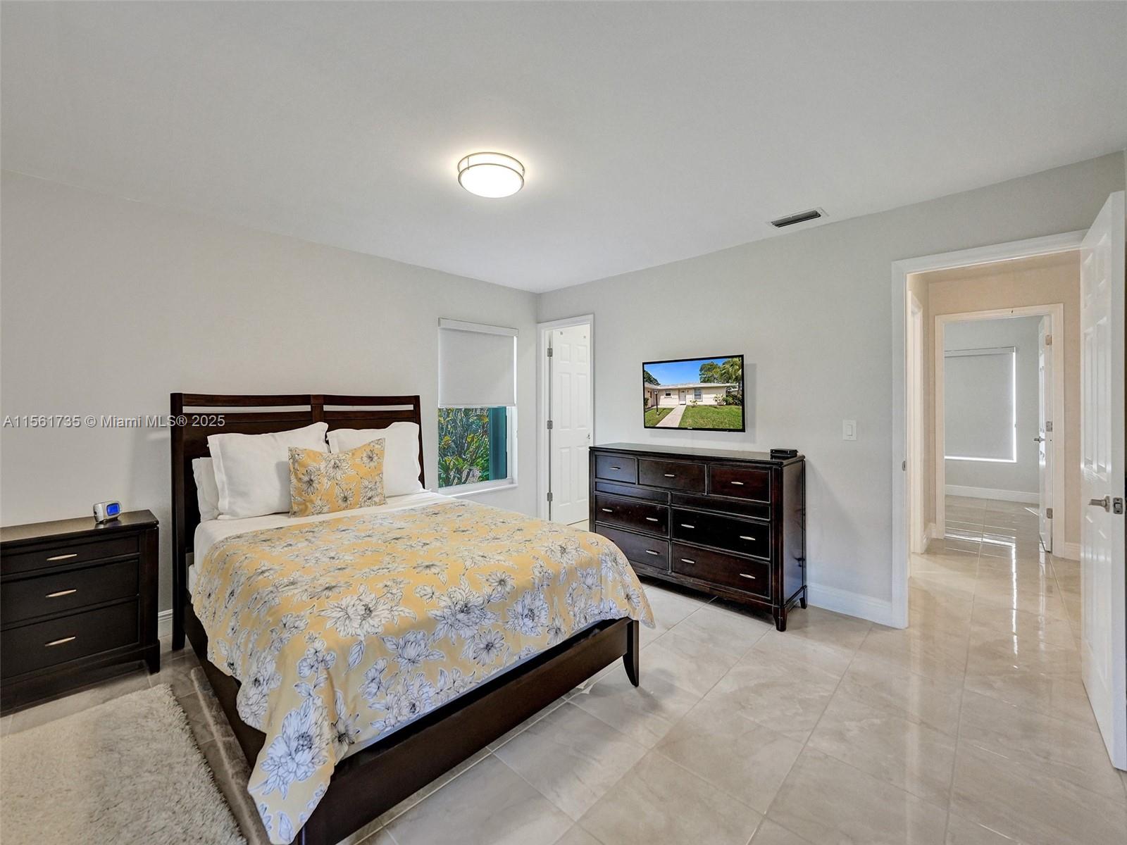 COVERED BRIDGE CONDO - Residential