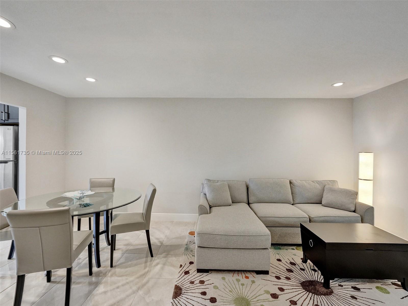 COVERED BRIDGE CONDO - Residential