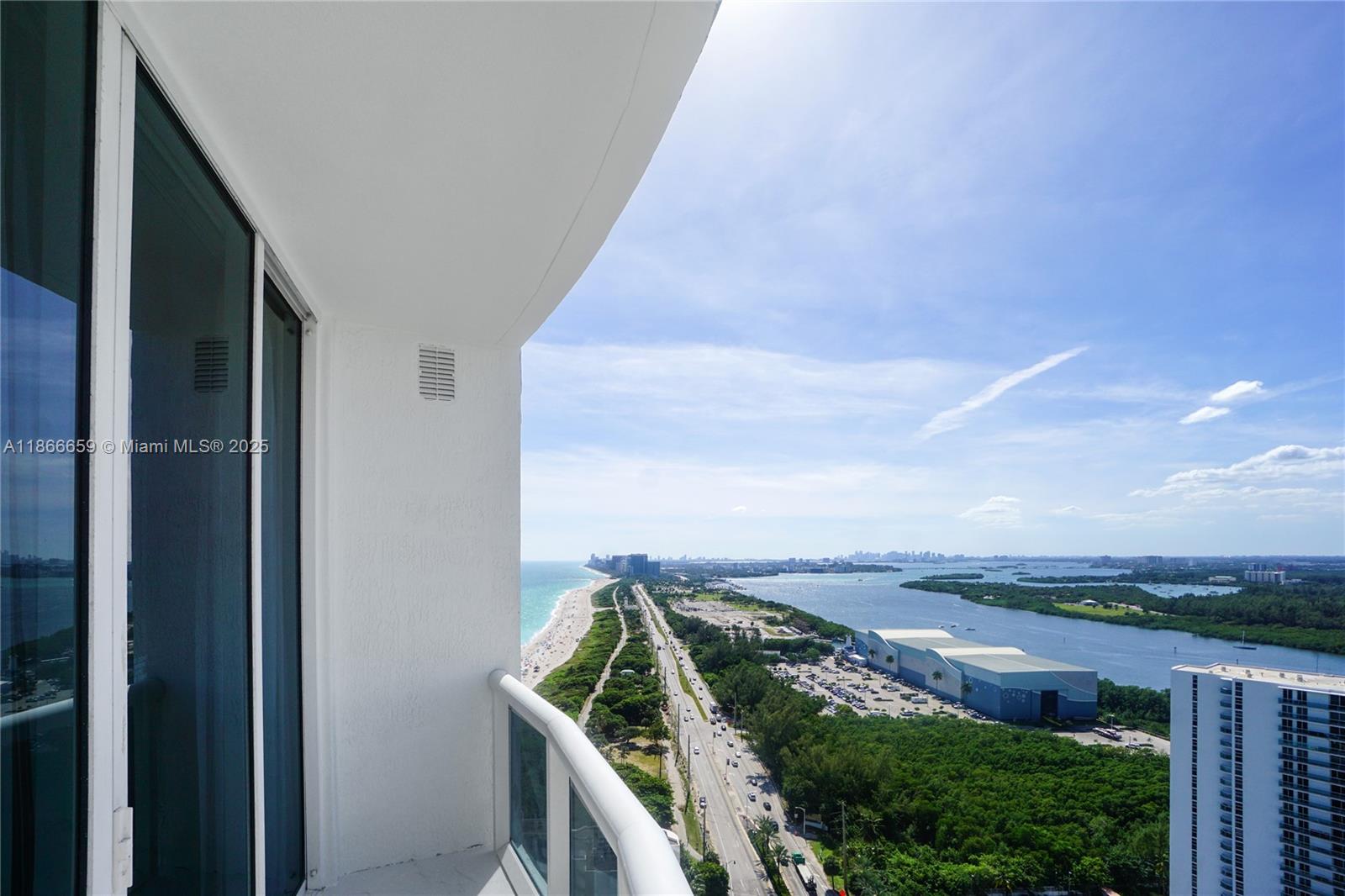 TDR TOWER III CONDO - Residential