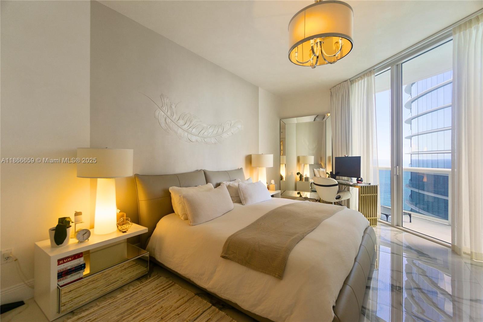 TDR TOWER III CONDO - Residential