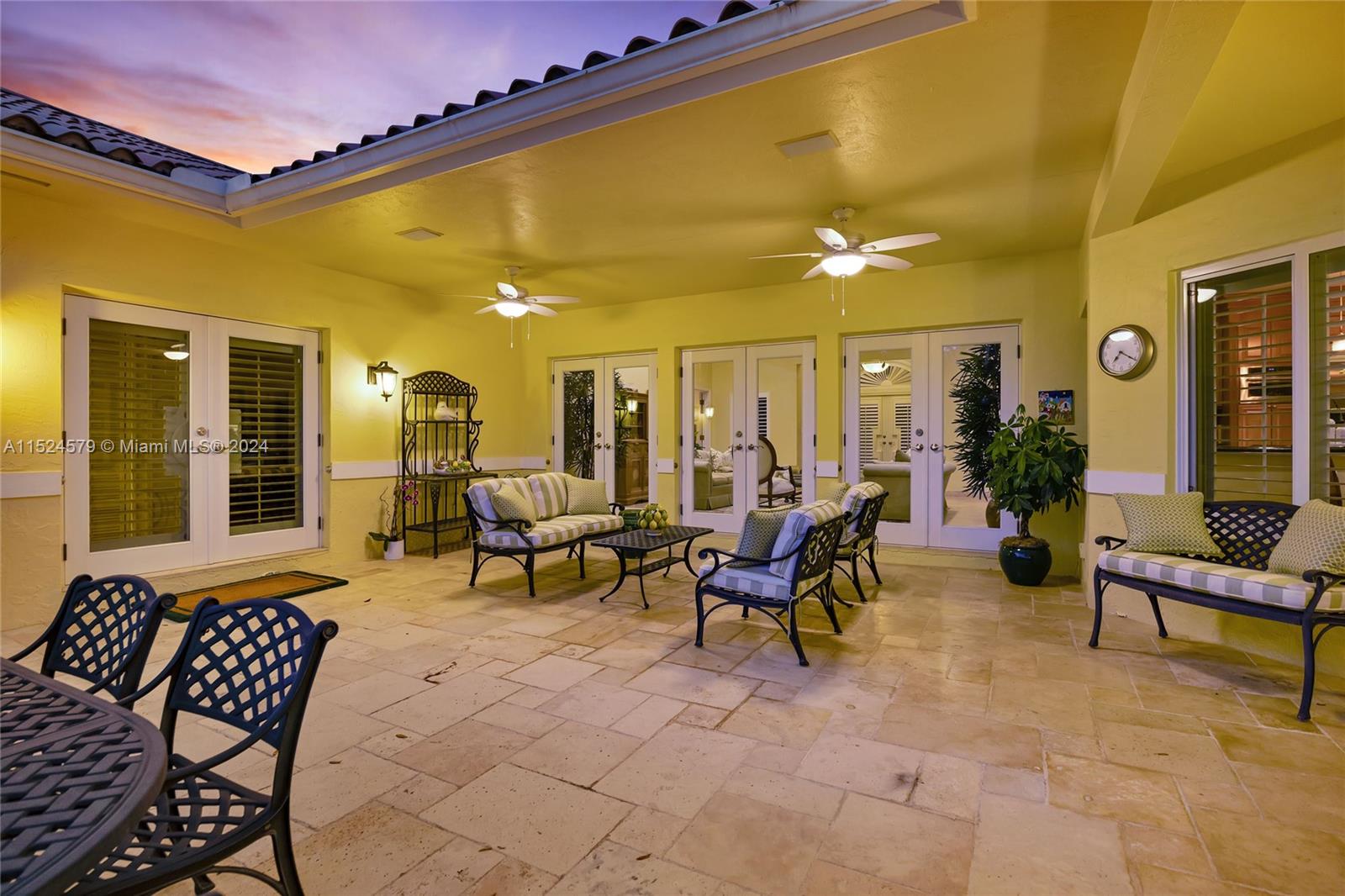 PINE BAY ESTATES SOUTH - Residential