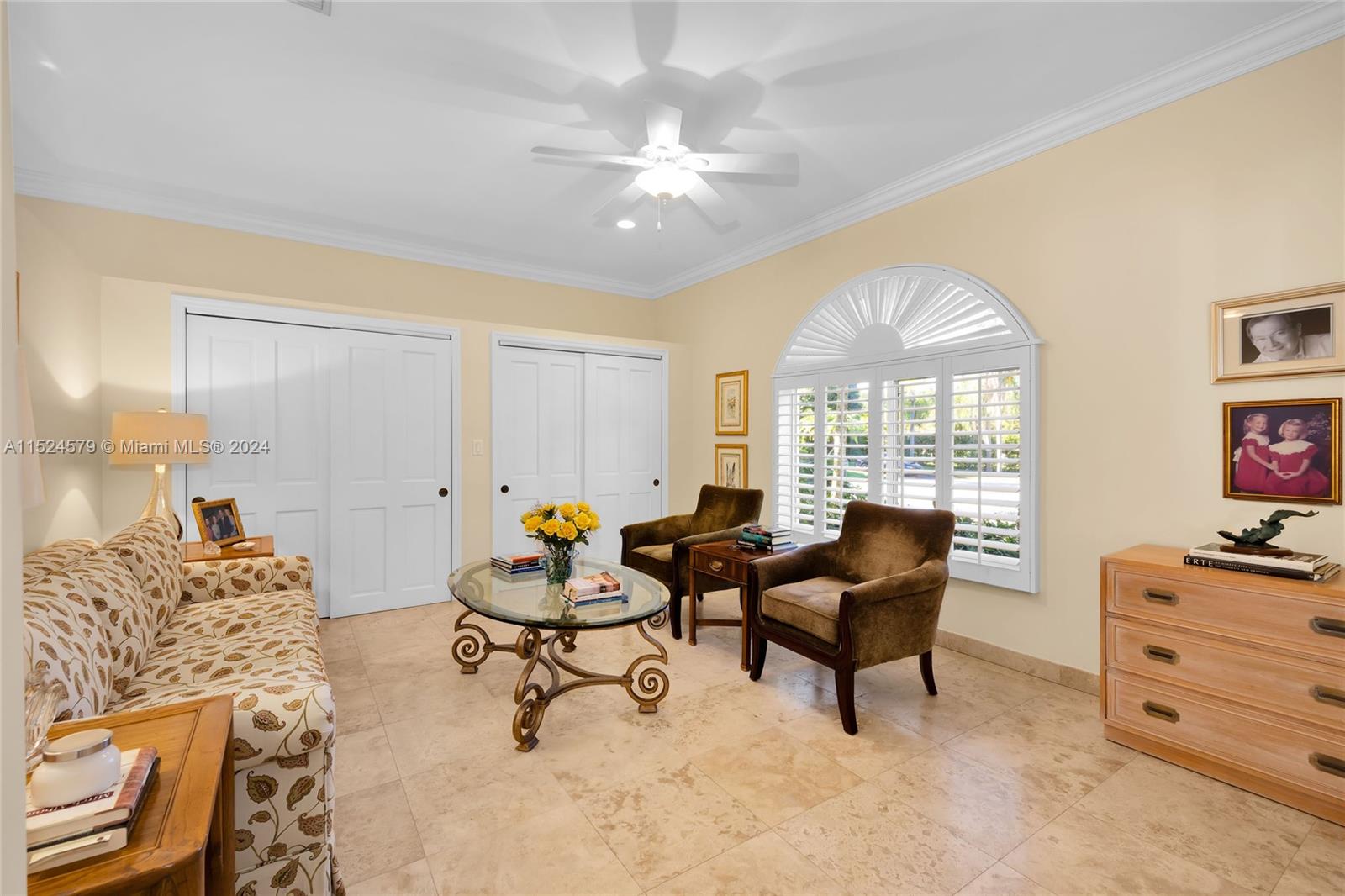 PINE BAY ESTATES SOUTH - Residential