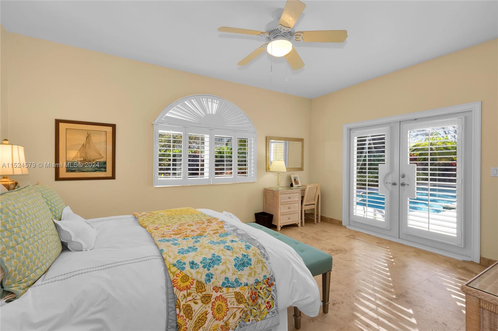 PINE BAY ESTATES SOUTH - Residential