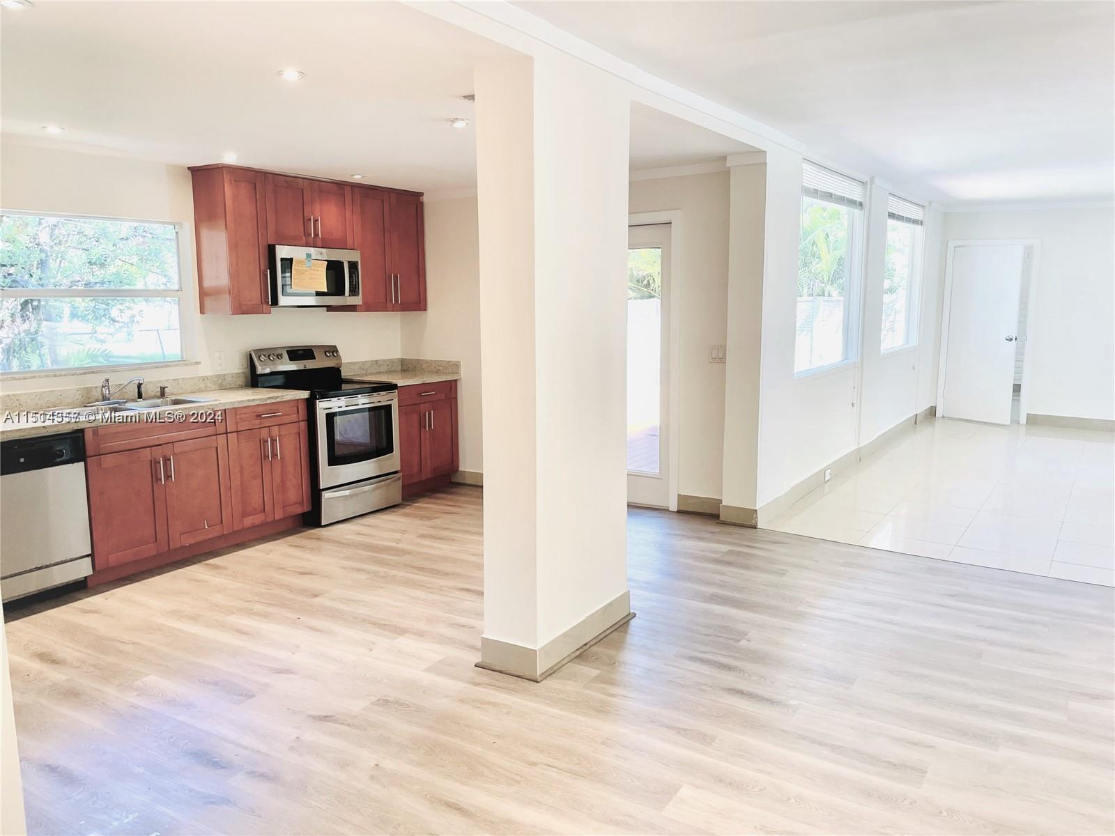 OCEAN BLVD ESTATES SEC A - Residential Lease