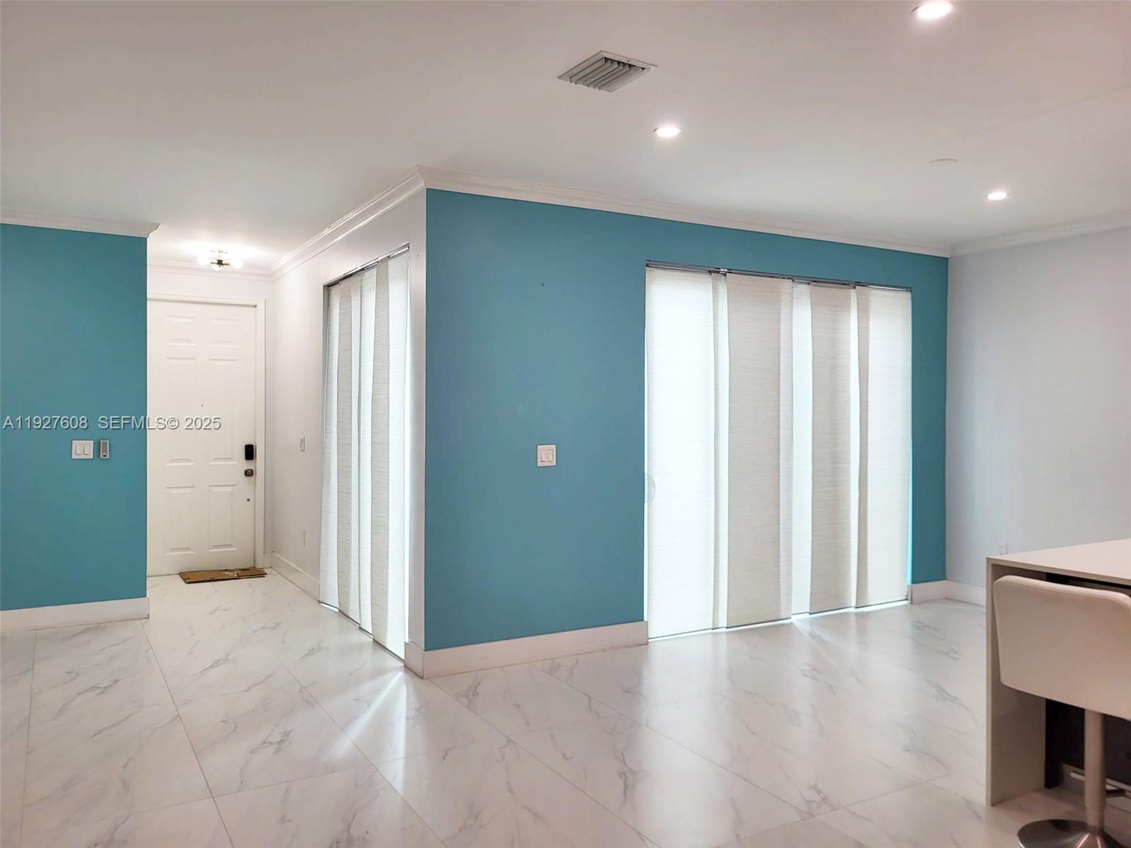 WEST LAKE VILLAGE PLAT - Residential Lease