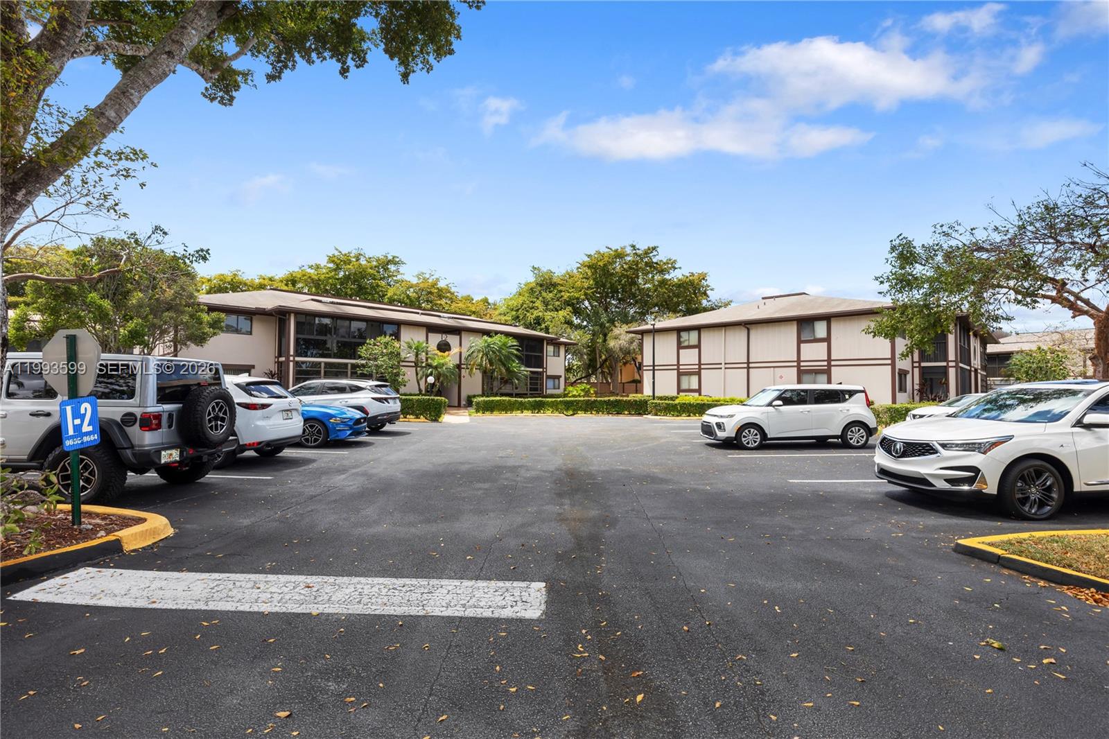 BELFORT CONDOMINIUM I - Residential