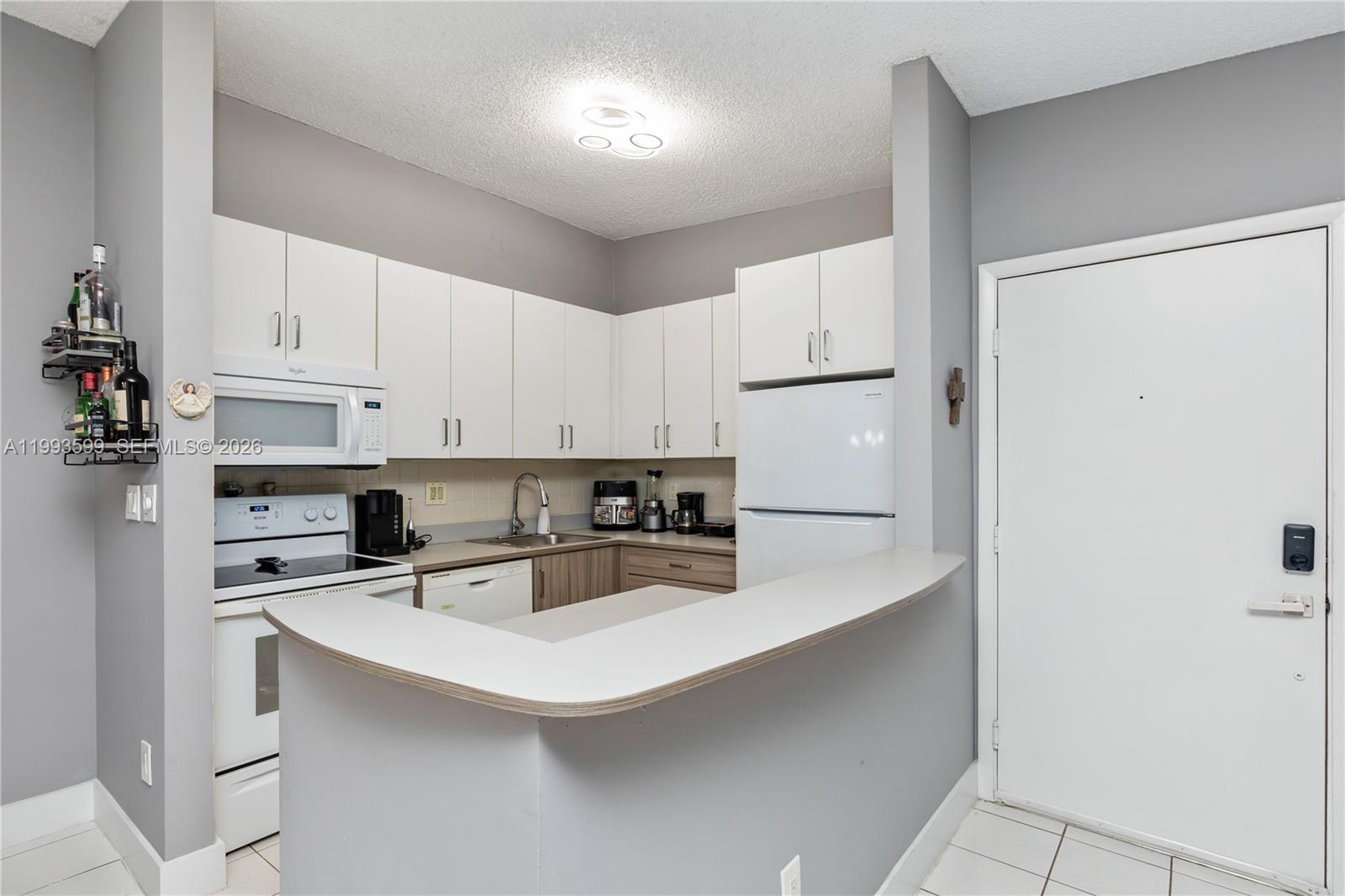 BELFORT CONDOMINIUM I - Residential