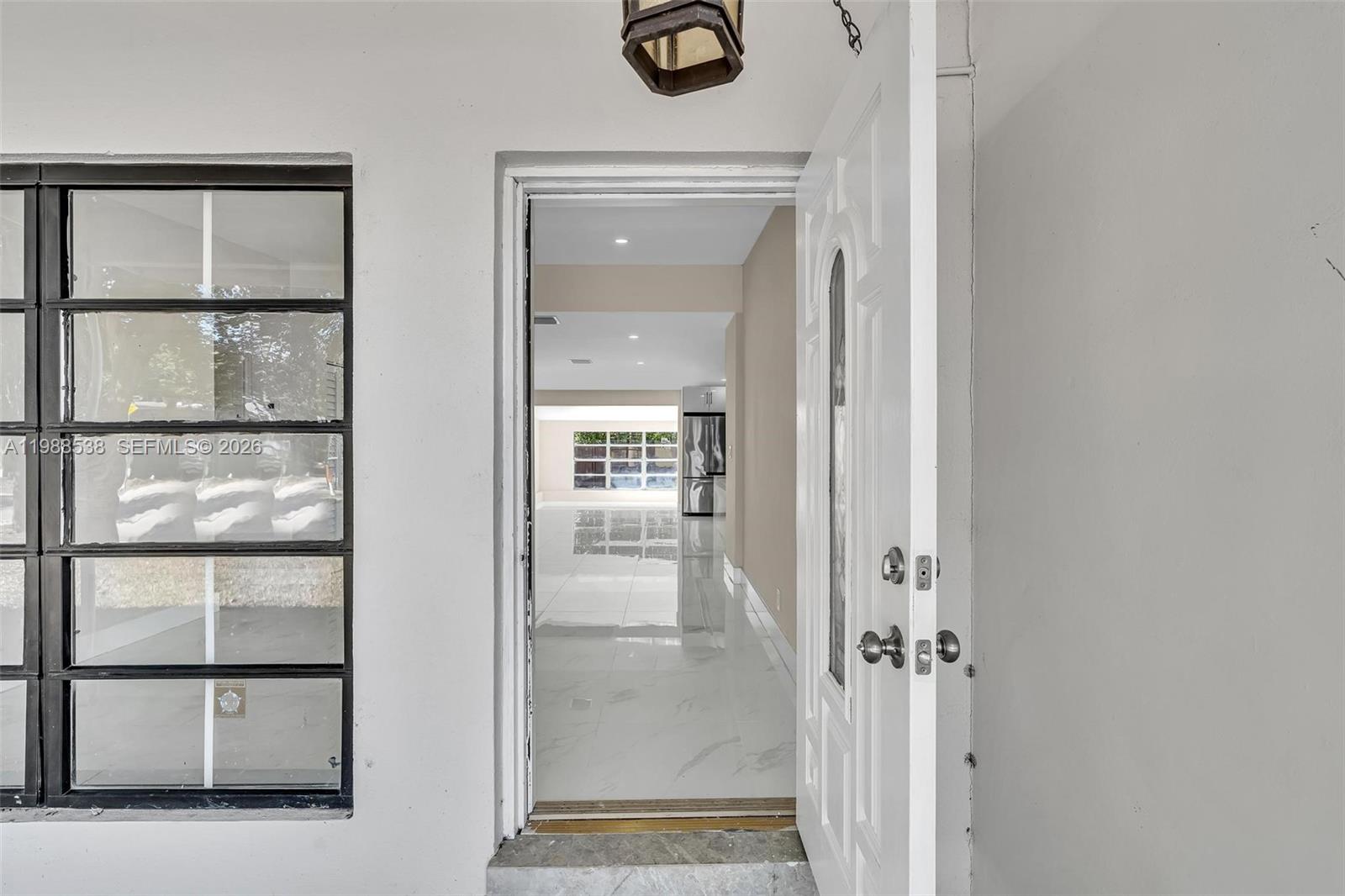 SHERWOOD FOREST - Residential Lease