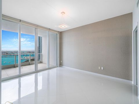 Condominium in Miami FL 2020 Bayshore Dr Dr 24.jpg