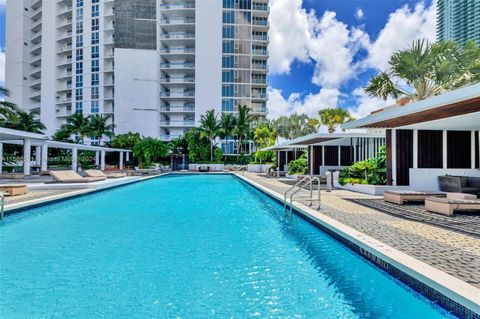 Condominium in Miami FL 2020 Bayshore Dr Dr 44.jpg