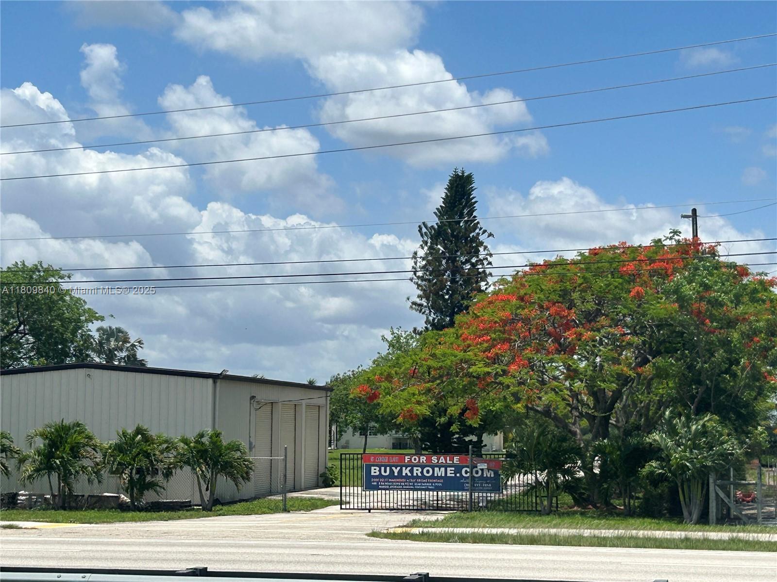 14300 Sw 177th Ave, Miami, Broward County, Florida - 4 Bedrooms  
3 Bathrooms - 