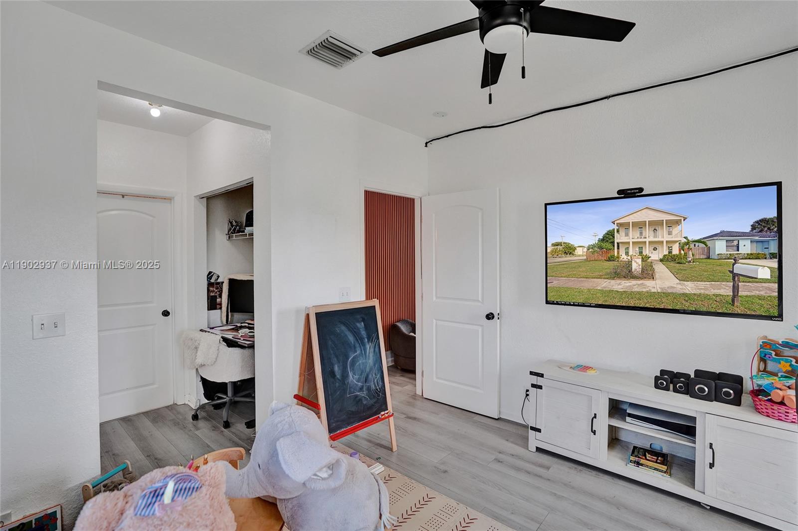 LAKE AVE ADD TO WPB - Residential