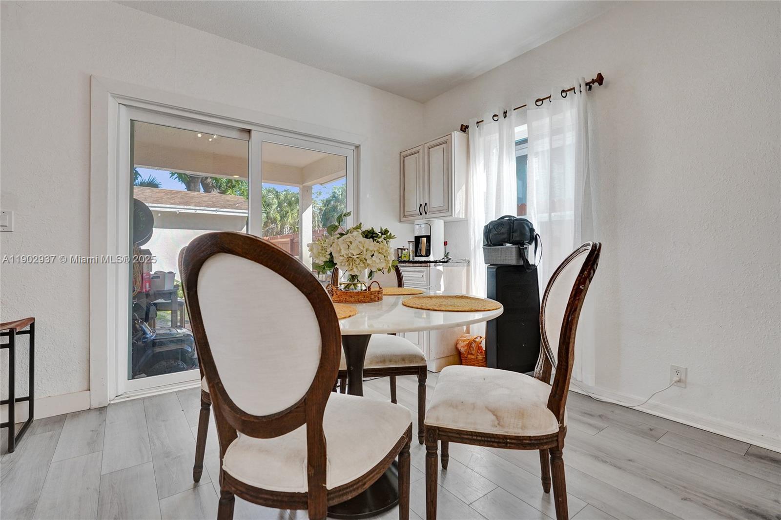 LAKE AVE ADD TO WPB - Residential