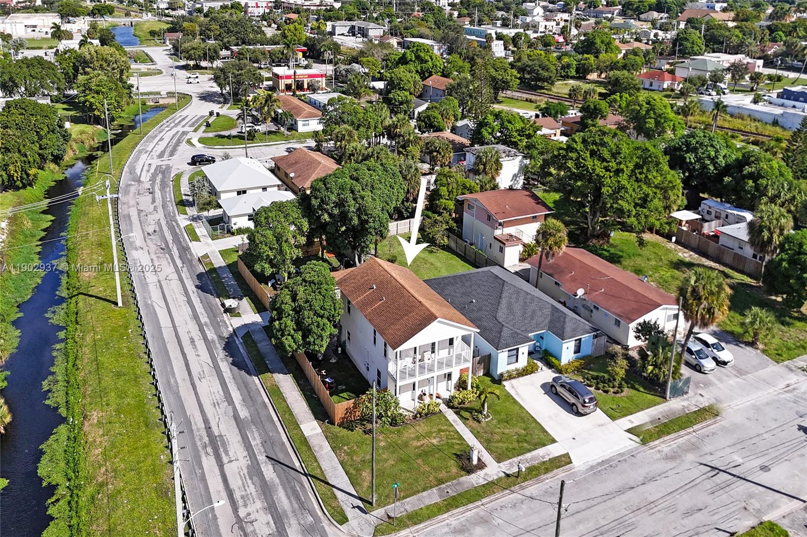 LAKE AVE ADD TO WPB - Residential