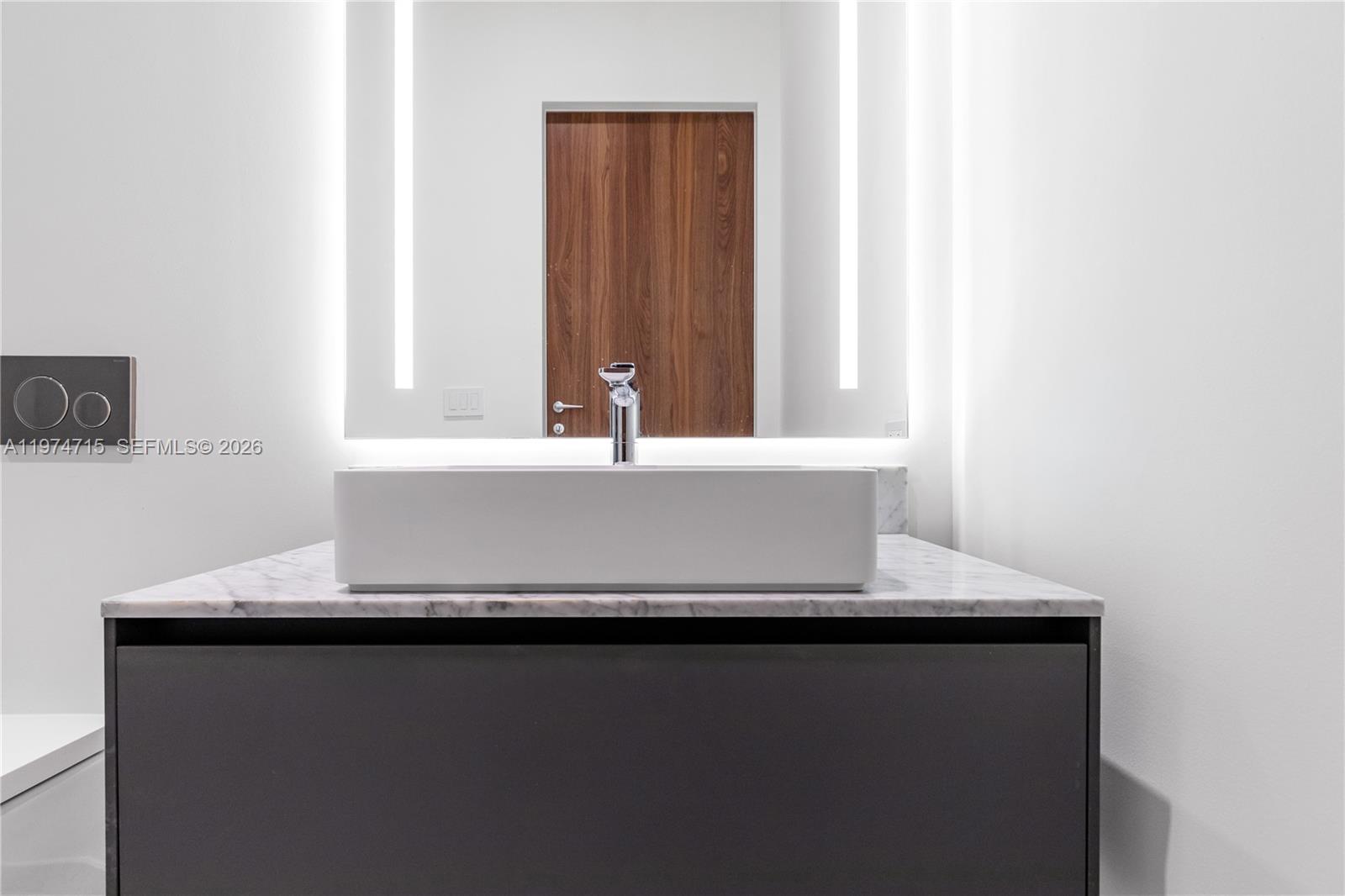 Vita Grove Isle - Residential