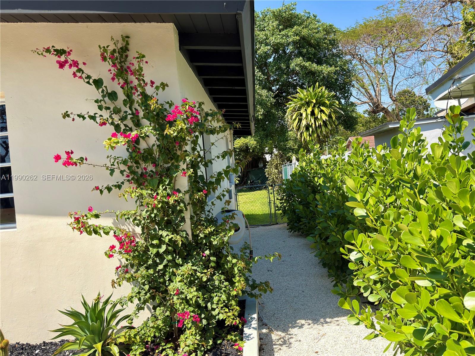 CORAL VILLAS REV - Residential