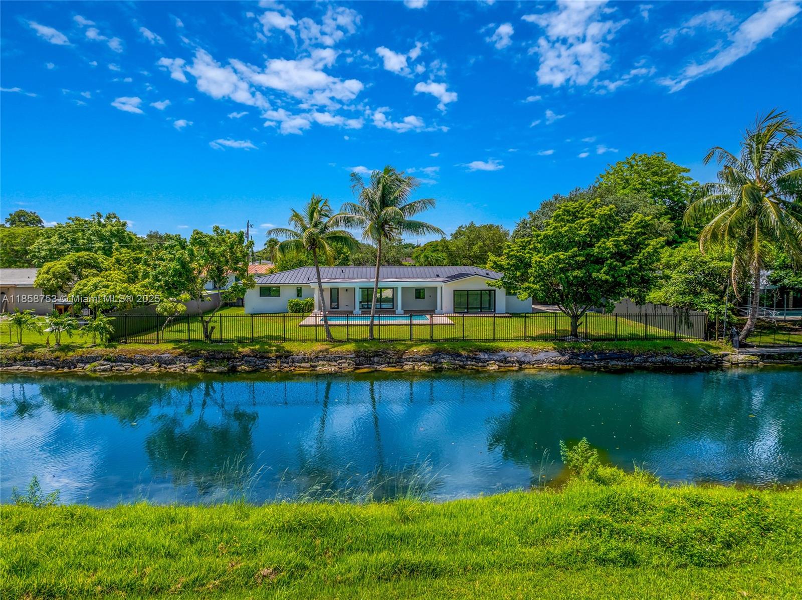 8021 SW 140th Ter