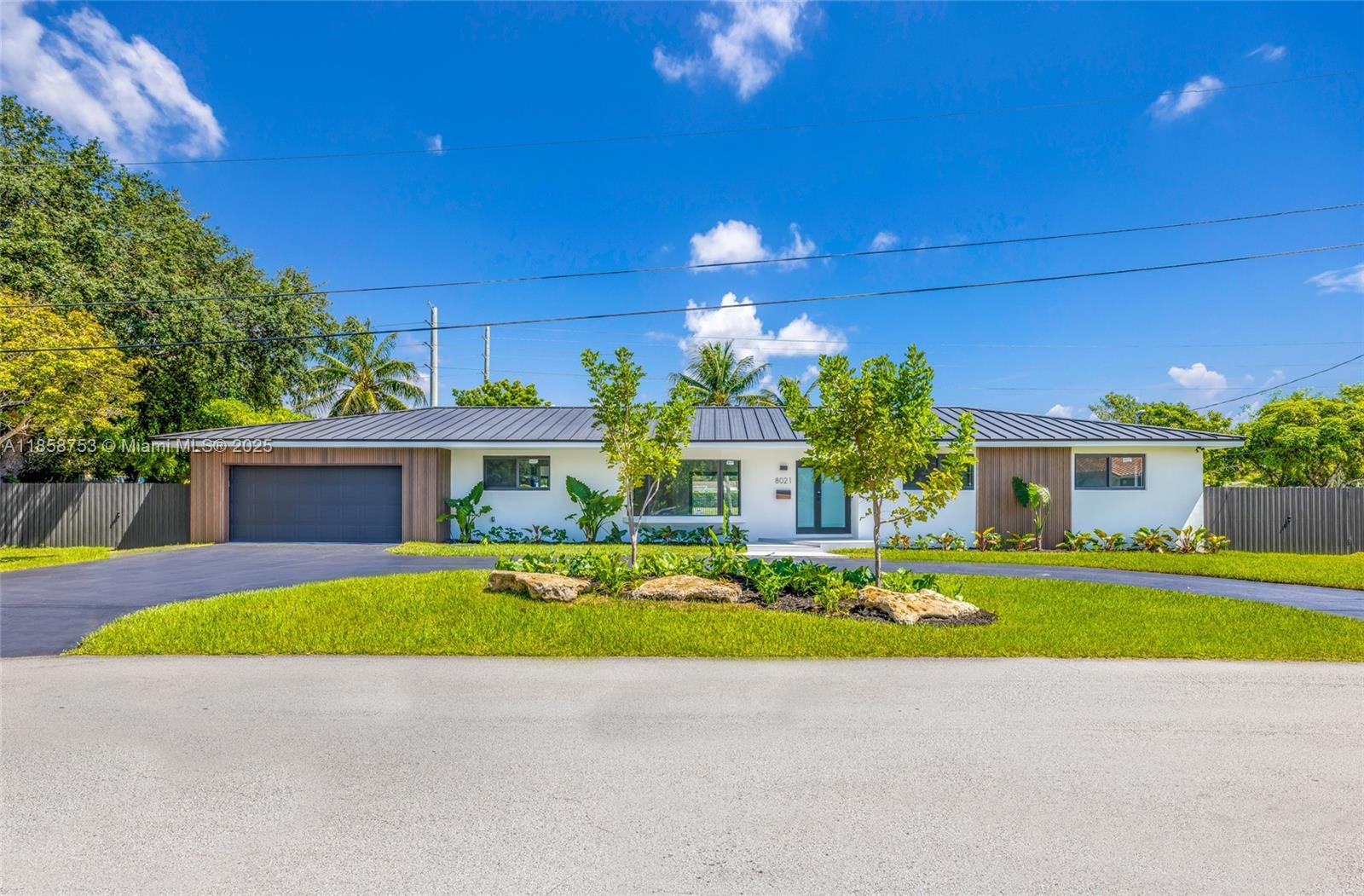 8021 SW 140th Ter