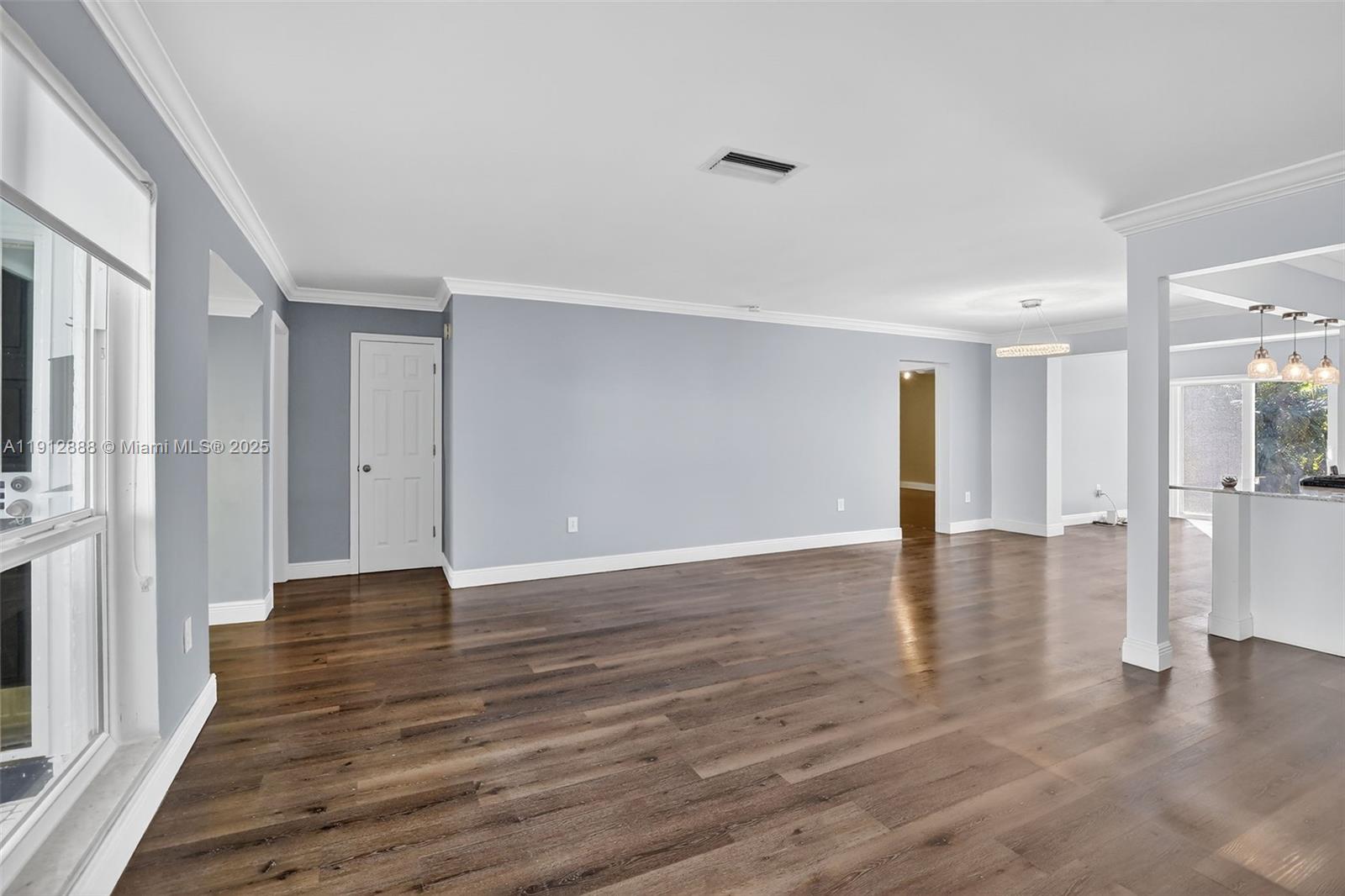 MIRAMAR PARK FIRST ADD - Residential Lease